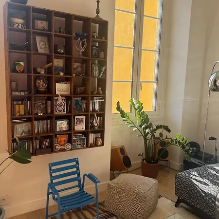 Apartment Garibaldi Old Town & Sea Bright And Confortable